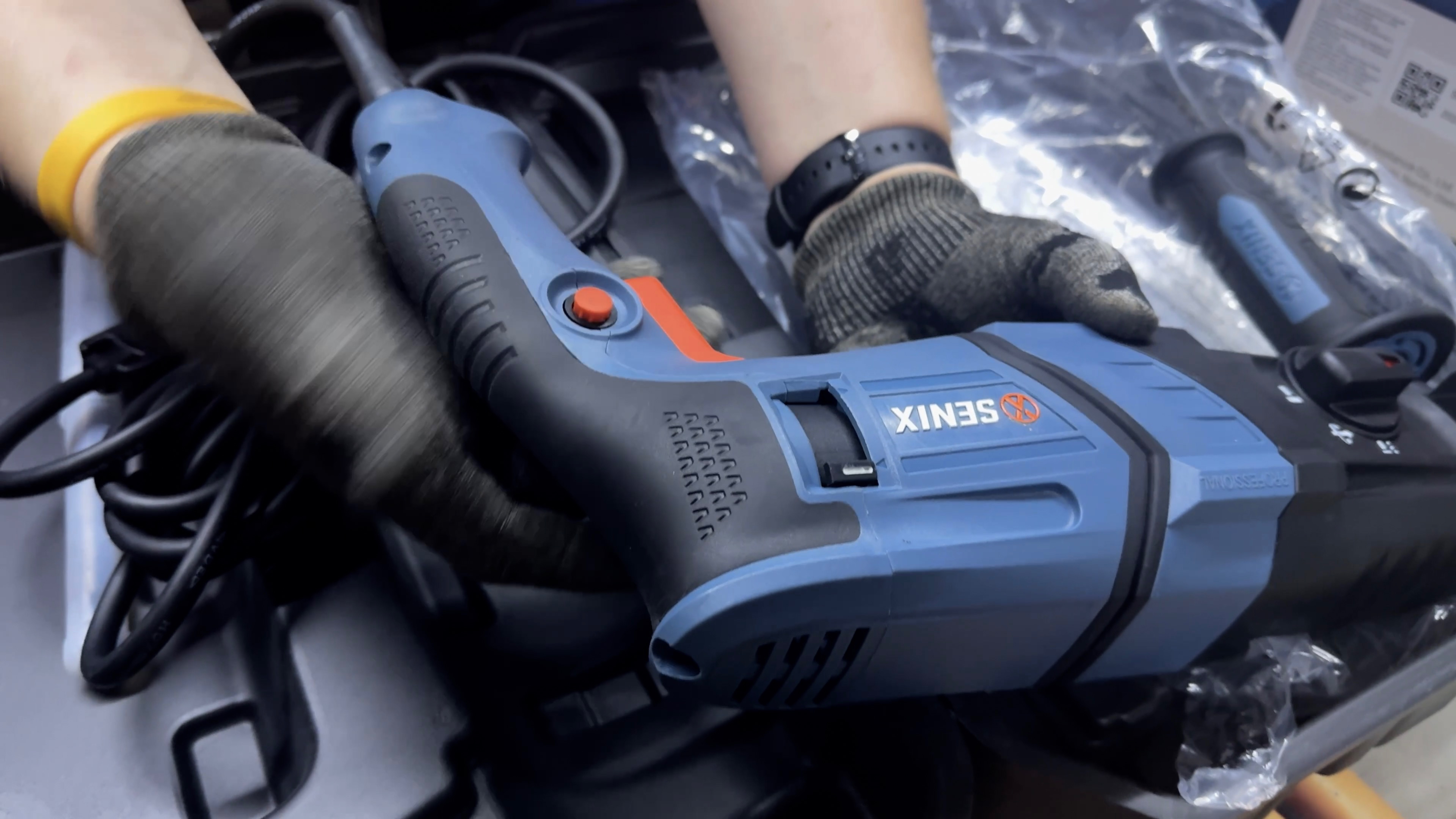 Новые сетевые перфораторы SENIX PDRE9.0-M-EU PDRE9.0-M1-EU