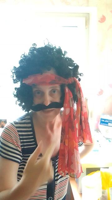 пират. деньги все мне!