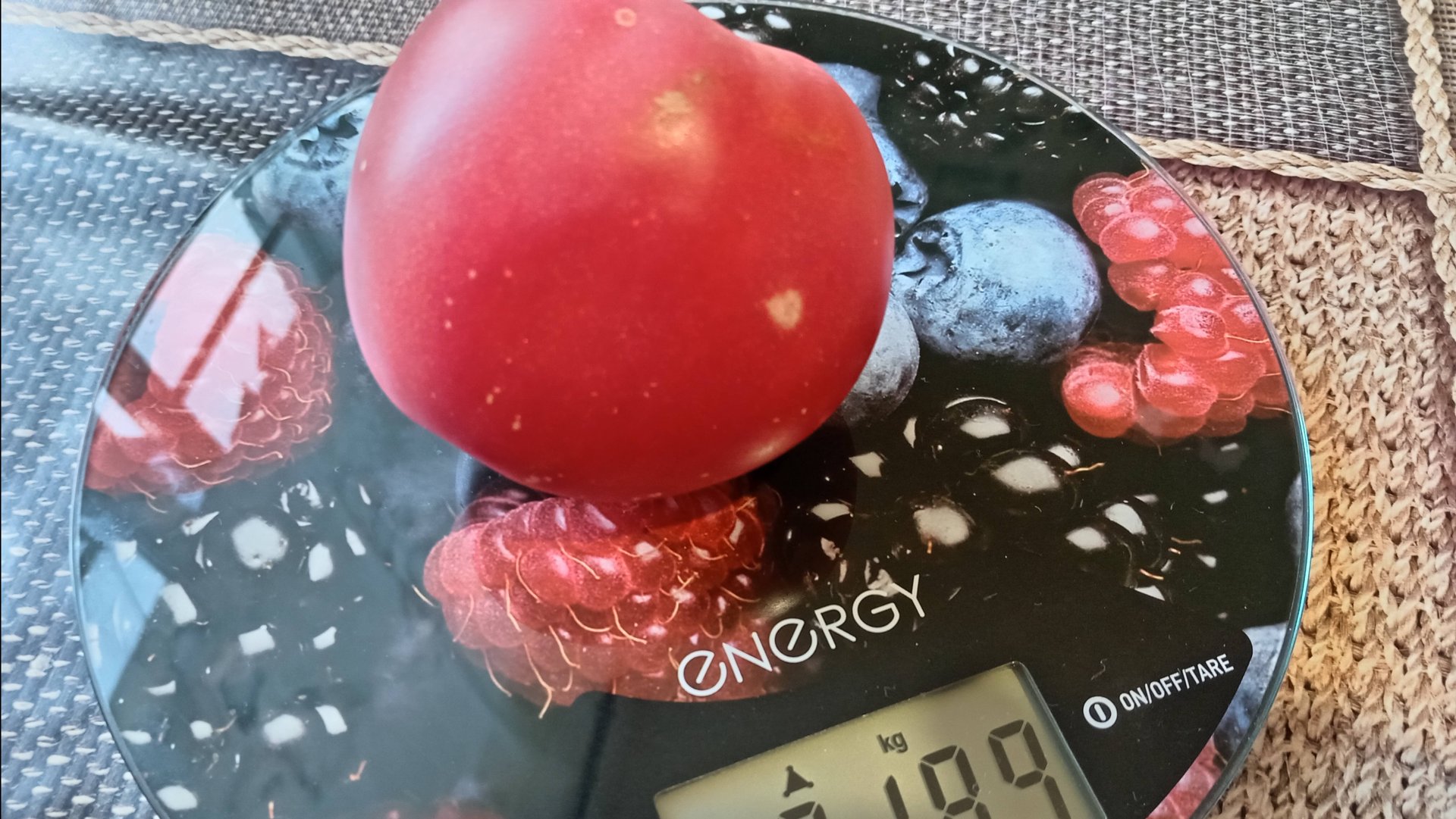 ТЕПЛИЦА ТОМАТЫ. КОНЕЦ АВГУСТА.