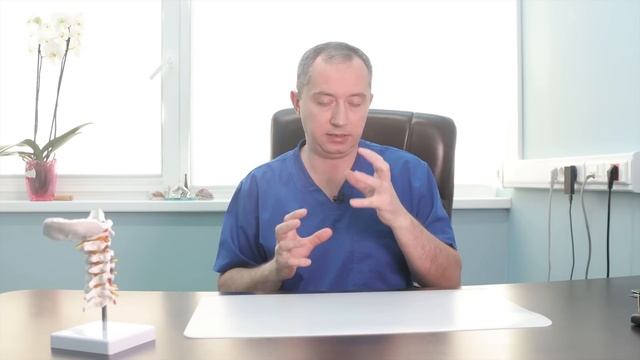 Можно ли висеть на турнике, если у вас протрузии и грыжи