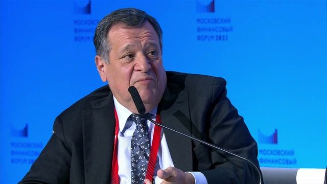 В поисках нового баланса: российская финансово-экономическая система в период мировой трансформации