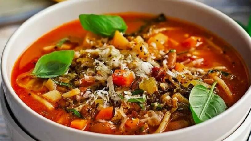 Минестроне овощной суп.
