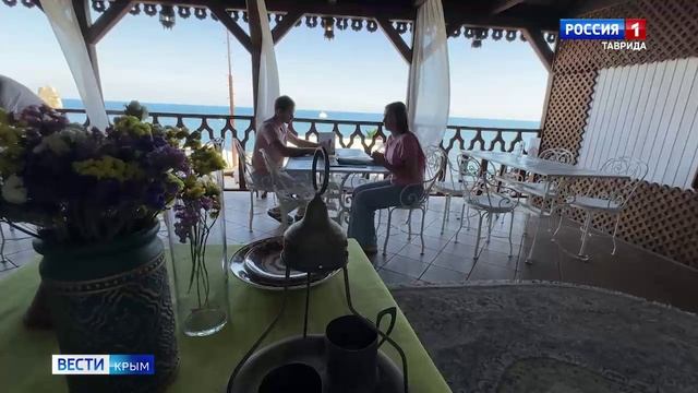 «Мчим в Крым»: Богдан и Валерия Сугак посетили Гурзуф!