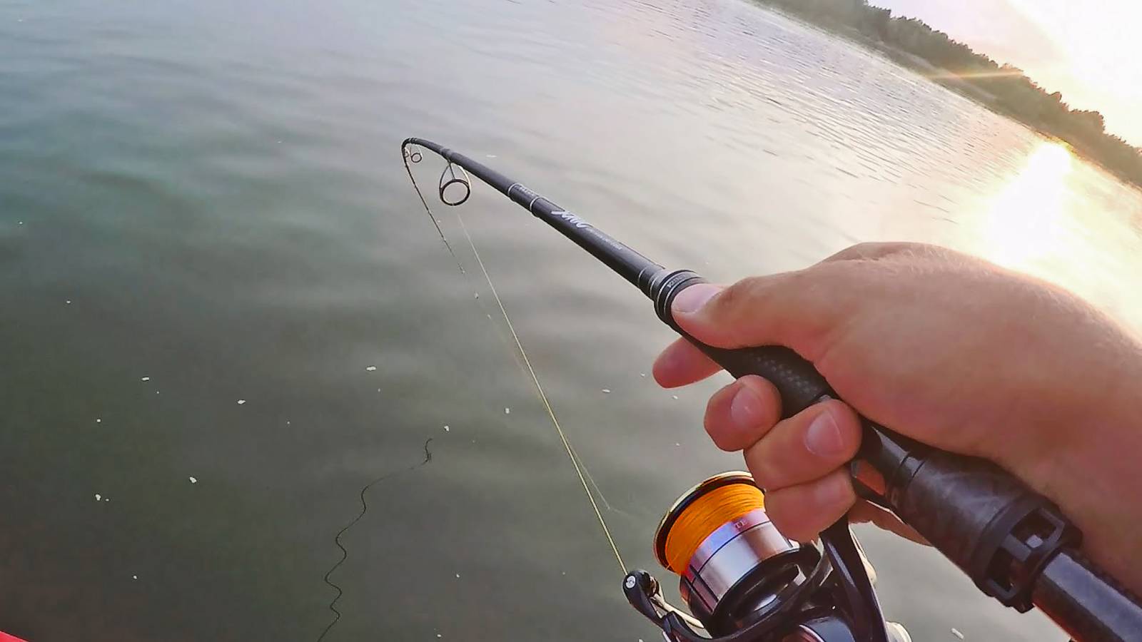 Щуки вышли на Осенний Жор! ЖЁСТКИЕ ПОКЛЁВКИ НА КРУПНЫЙ СИЛИКОН! Ух и рыбалка!