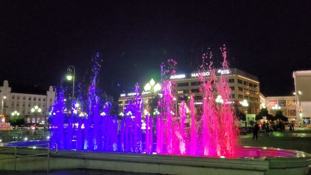 Поющие Фонтаны на Площади Победы в Калининграде / Metallica - Nothing Else Matters