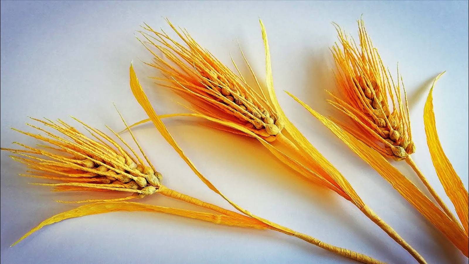 Колосок из гофрированной бумаги