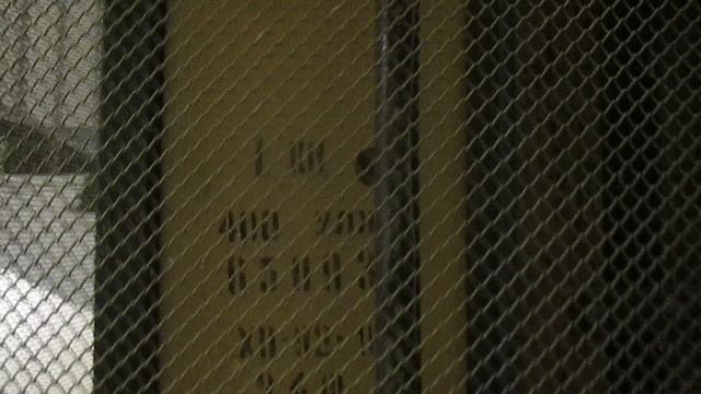 Редкость ! Двухсторонний лифт КМЗ @ г. Москва, Ленинградский проспект, д. 44-8 (2525)