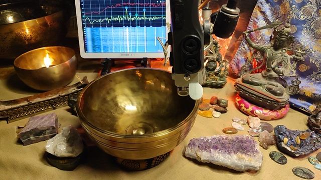 572Л 23.7СМ СИ 228 240 691 1289 ГЦ  2080ГР