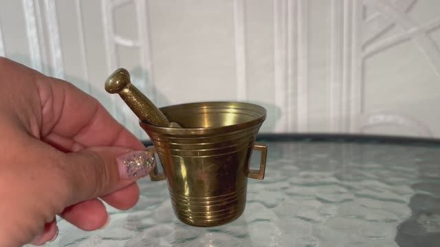 Ступка с пестиком, латунь. Китай.