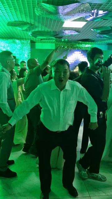 Исполняю танец панды под песню Джиды на свадьбе Вики и Айтала 16082025