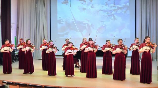 Весеннее настроение на скрипках! 🎻 Ансамбль "Гармония" исполняет "Мартовский хоровод"