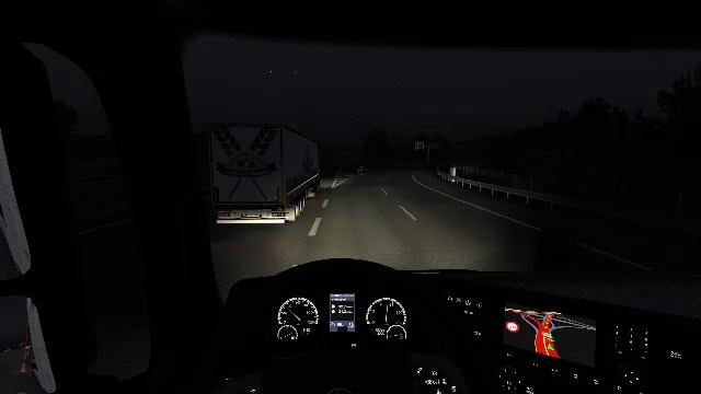 - Дальнобой по Европе: Воскресенье на колёсах🚛☀️