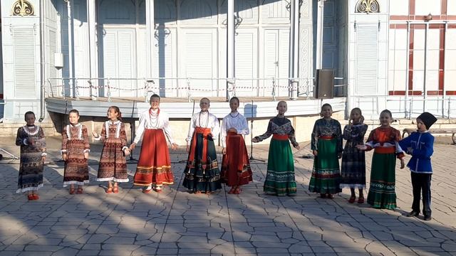 Ансамбль Каравай - Бурка