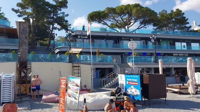 08-09-2025 Ялта.  Вот такая обстановка 🌊🌊🏖🏖