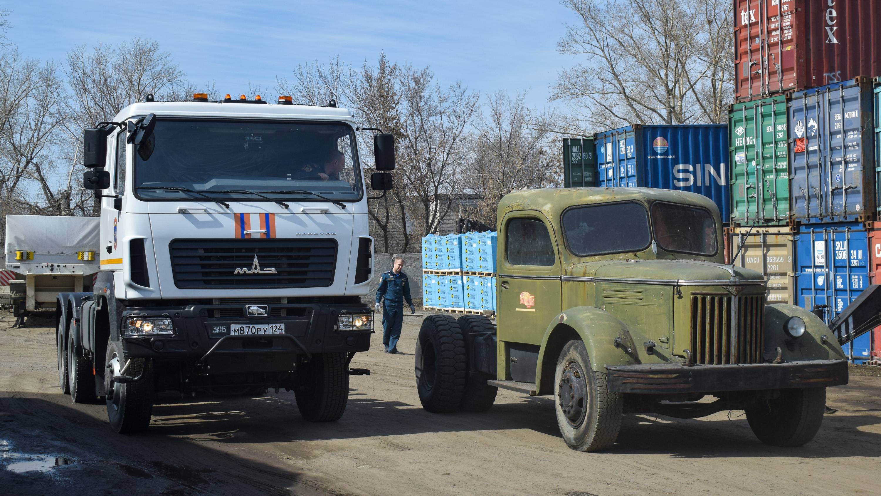 МАЗ-200, МАЗ-6432, ЗИЛ-133ГЯ. Отправка МАЗа.