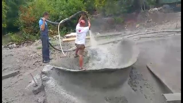 Оборудование для торкретирование. Как происходит установка СК 500 на участке для торкретирования.