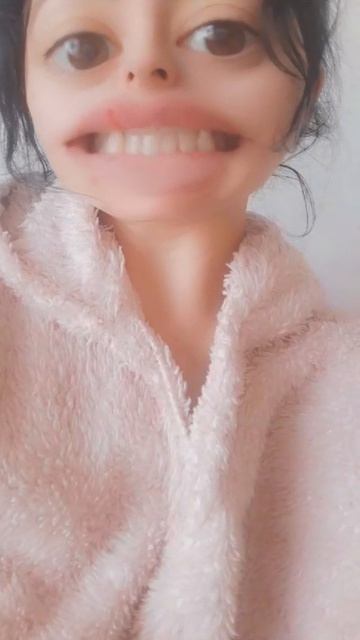 Красивые зубы.