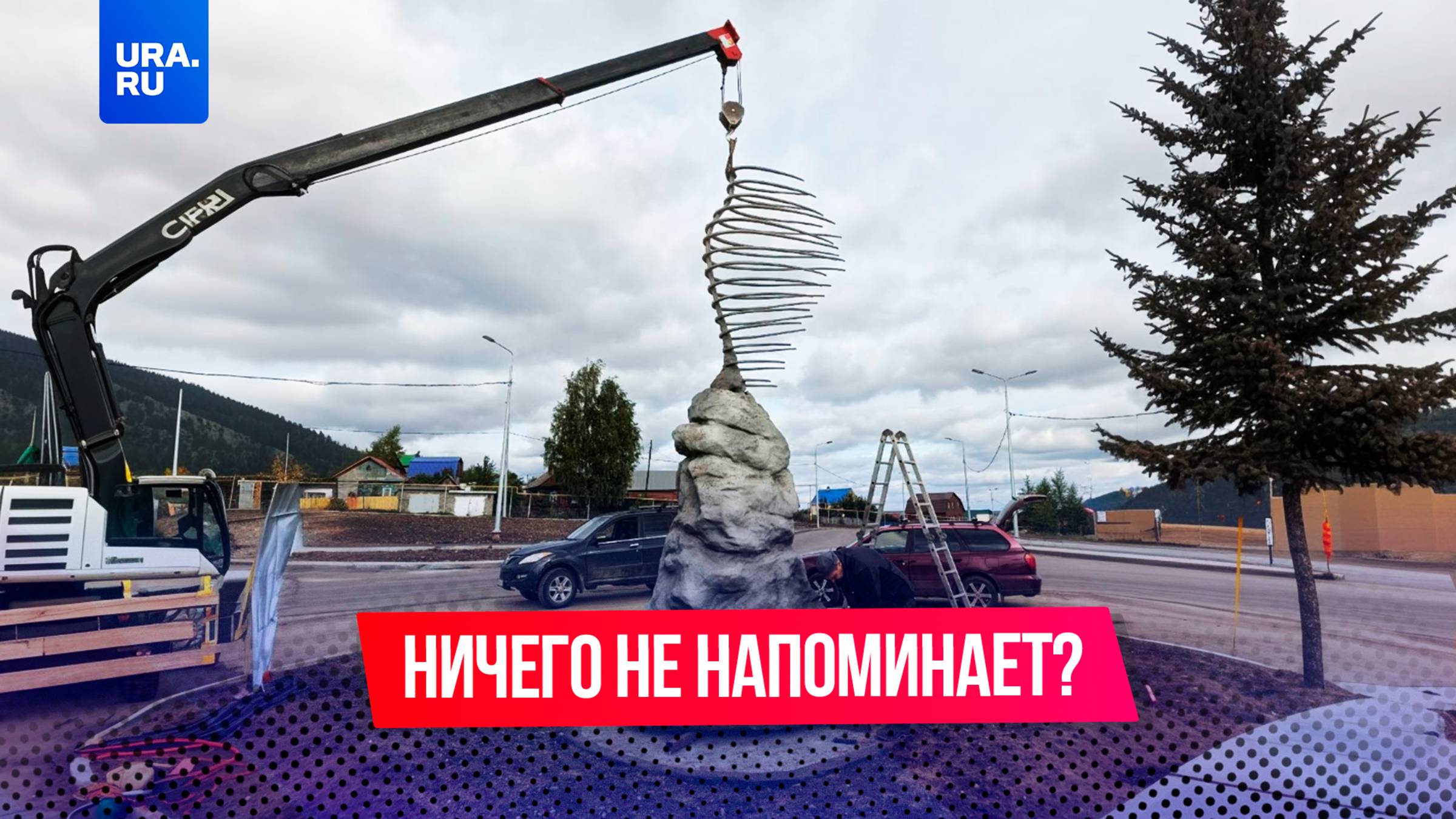 Странный памятник не понравился жителям Качканара