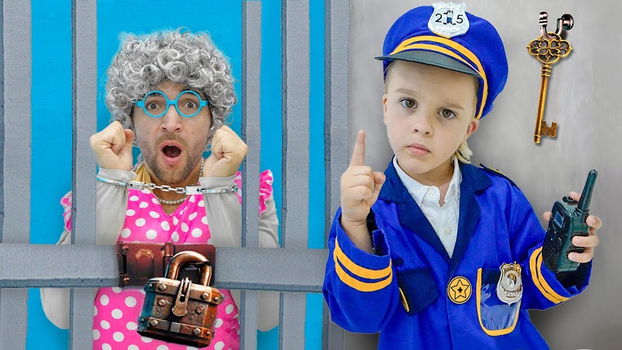 Крис и Детективная история про полицейскую погоню! Видео от Влада и Ники!