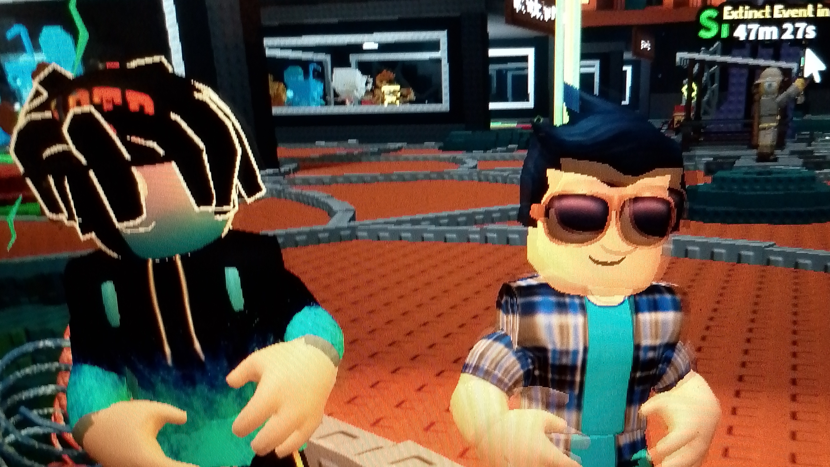 ОБНОВА В УКРАДИ БРЕЙНРОТ