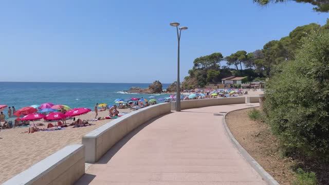 Испания. Прогулка по курорту Льорет-де-Мар в формате 4К