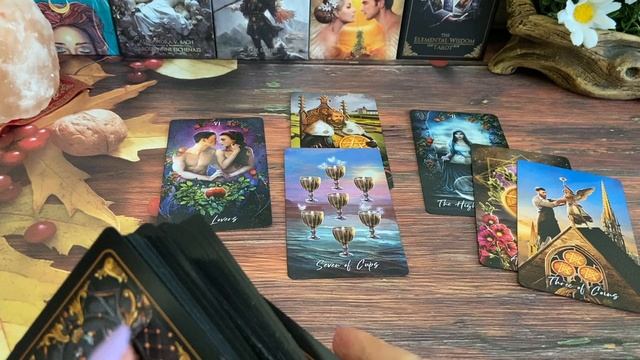 Позвонит ли он тебе 🔮🔆🥰Таро