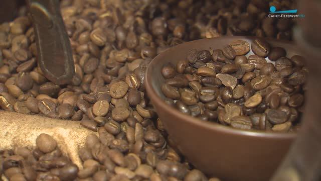 Ноль калорий, потемнение эмали и другие страшные истории — развенчиваем мифы о кофе