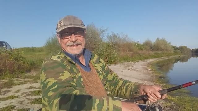18-09-2025. Жизнь в деревне: Клюёт ! На своём месте - Fishing