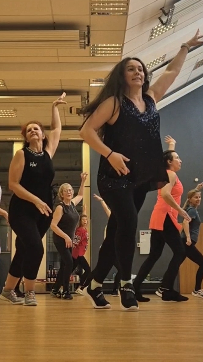 Латина танцы Latina fitness фитнес танцевальная тренировка