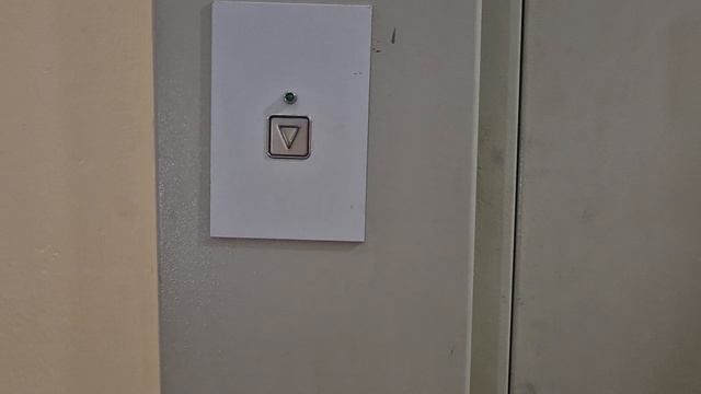 Лифты КМЗ и распашной ЩЛЗ @ ЖСК «Союз» (2567)