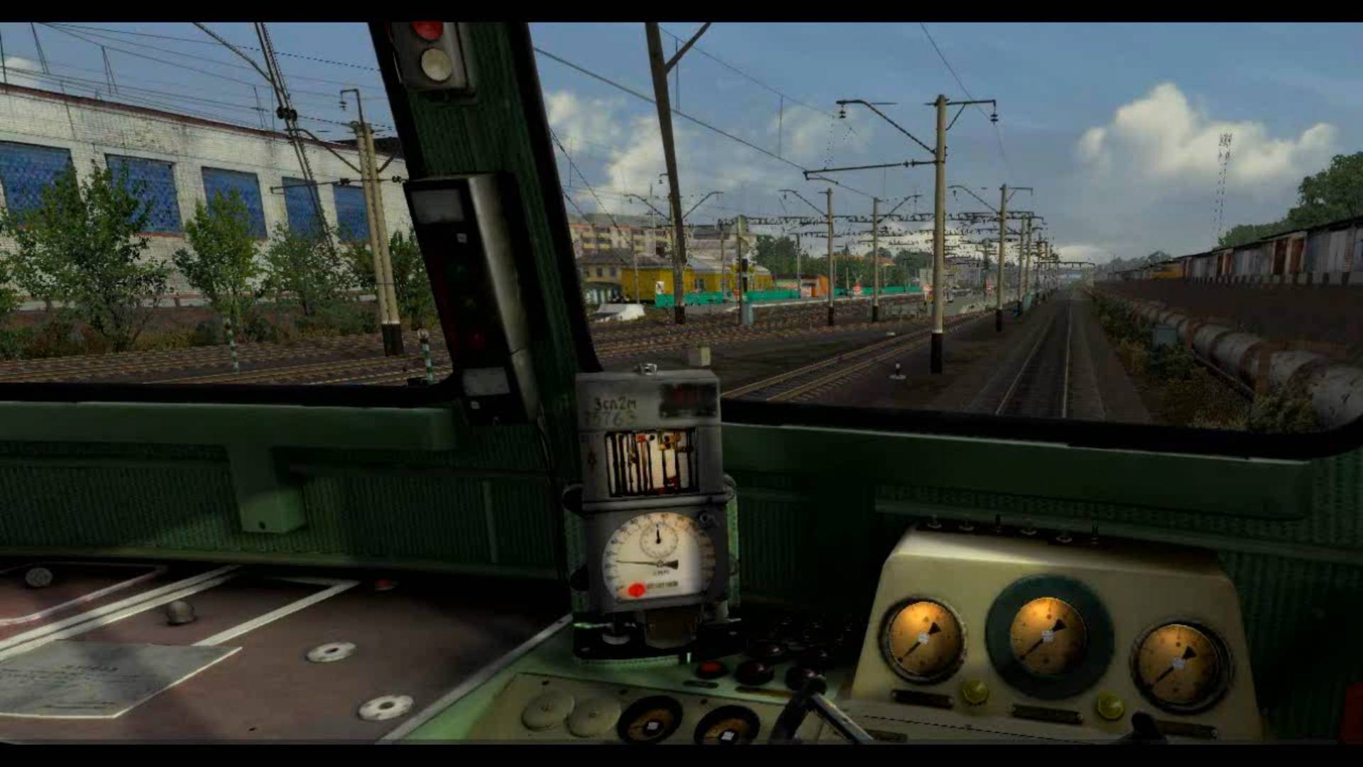 М62-1859 с почтовым поездом. Отправление со станции Урванка грузовая