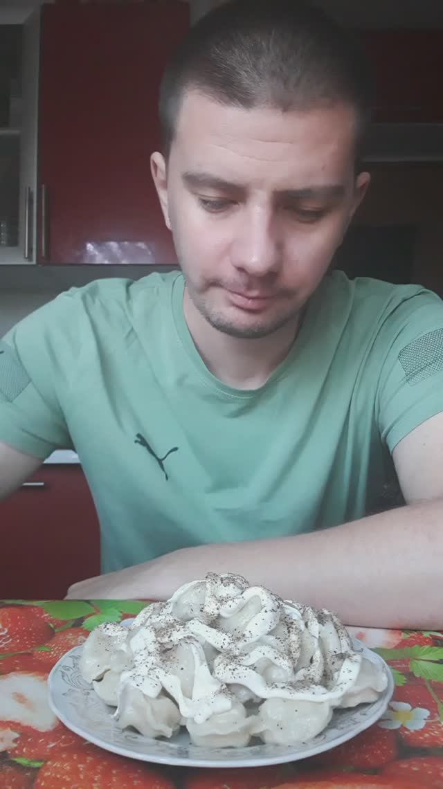 Быстро ем: "Пельмени"