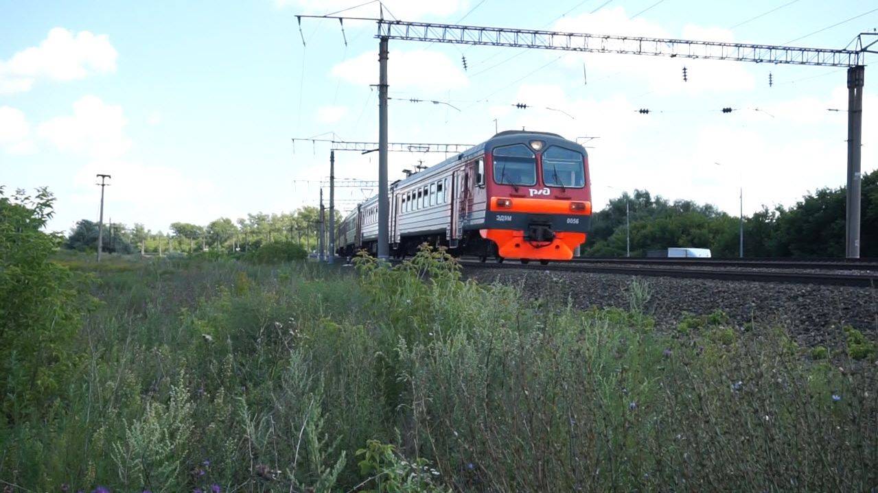 Электропоезд ЭД9М-0056