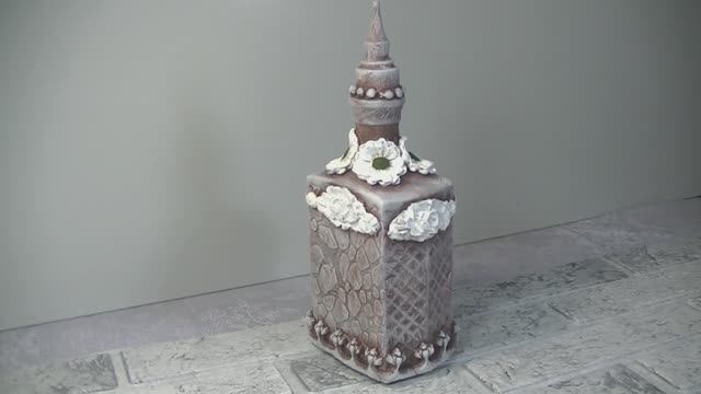 Как красиво украсить стеклянную бутылку пошаговый мастер-класс .