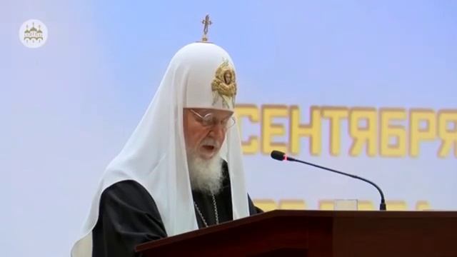 Мигрант ходил в туалет в подъезде