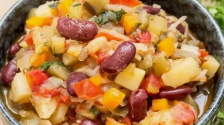 Kапустно-фасолeвоe paгу.