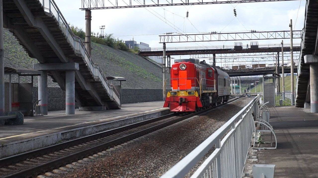 Тепловоз ТЭМ2-6240 с мобильным диагностическим вагоном и тифоном Т-9.