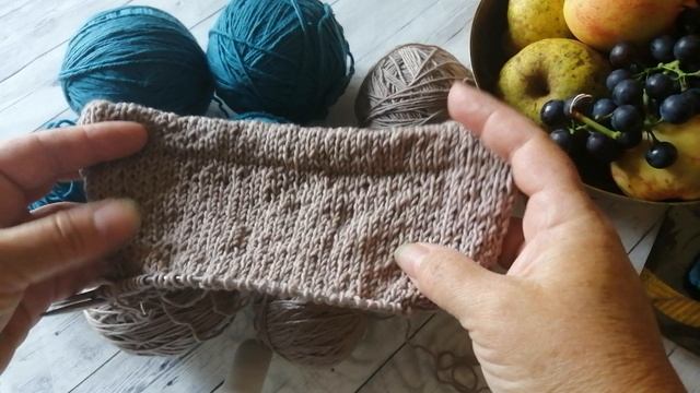 Начала новый процесс 🧶🧶👚👕🧥. Что это будет? Худи или свитшот???