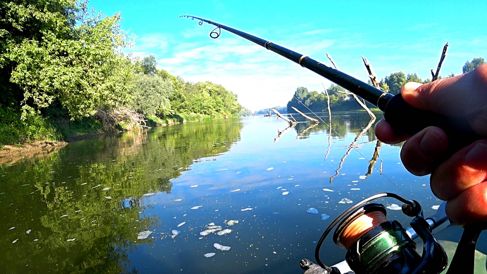 Рыбалка на джиг в закоряженых местах!