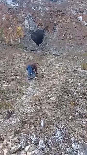 Красивый грот, устья реки  Теренсуг.