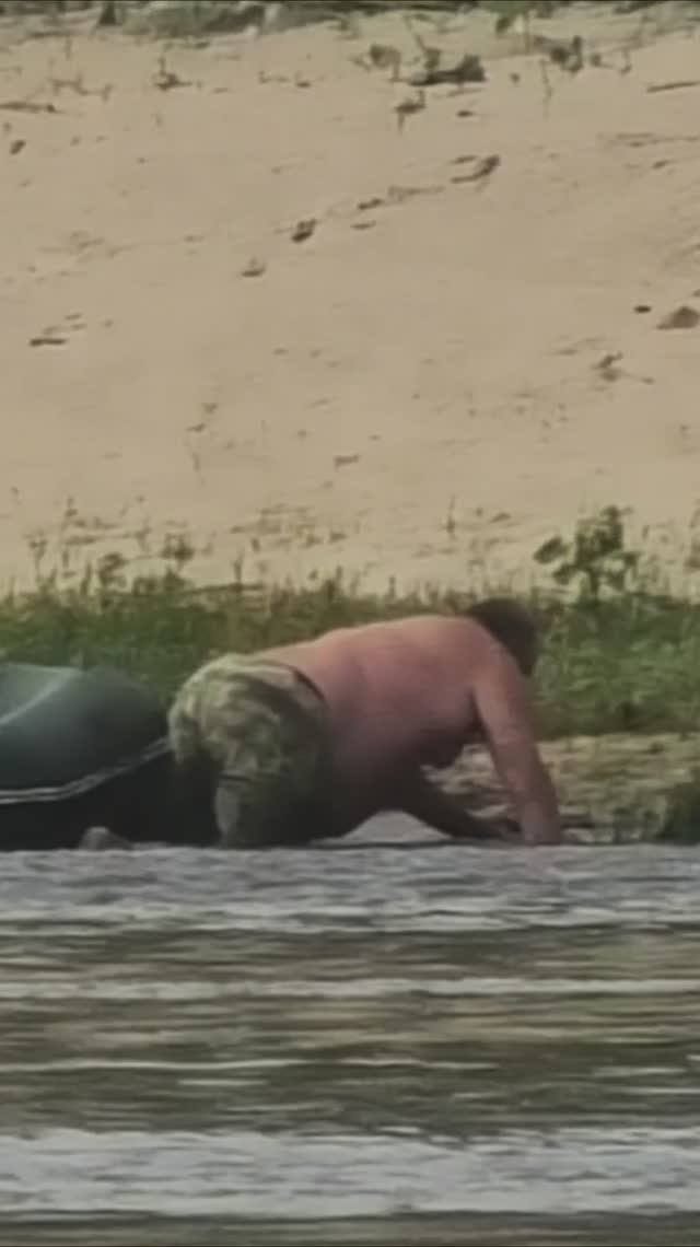 УТРО НА РЫБАЛКЕ НАЧАЛОСЬ НЕ С КОФЕ🤣🤣🤣