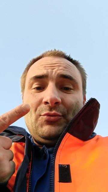 Еврей в столовой) #хитрость #борщ #сметана #шутка #юмор