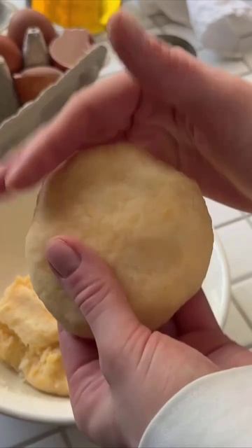 Вкусный дуэт: сыр-картофель=лепешки.