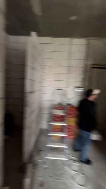 Ремонт квартиры в ЖК Настоящее: строим перегородки из газобетона!