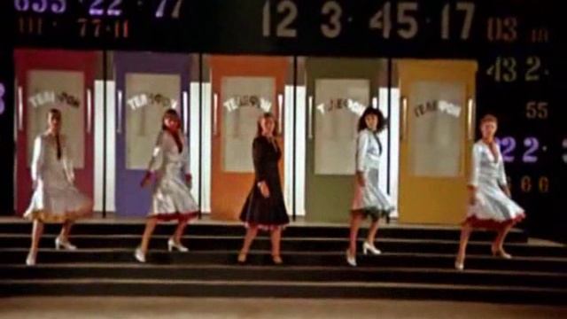 Позвони МНЕ позвони (клип)