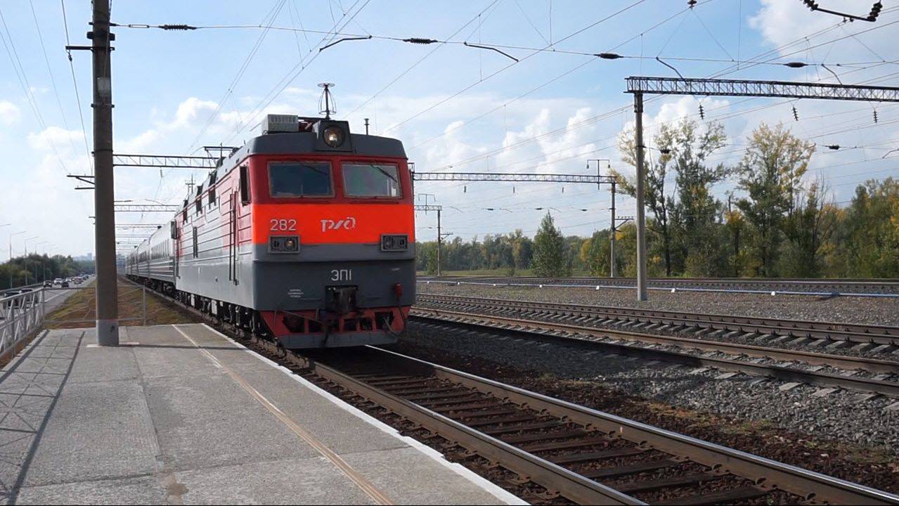 Электровоз ЭП1-282