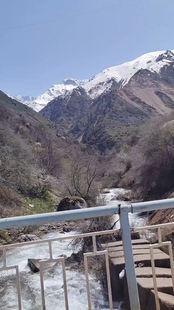 Горы Узбекистана #Узбекистан #ГорыУзбекистана #НефритовыеОзера #КрасотаГор #ТяньШань #Путешествие