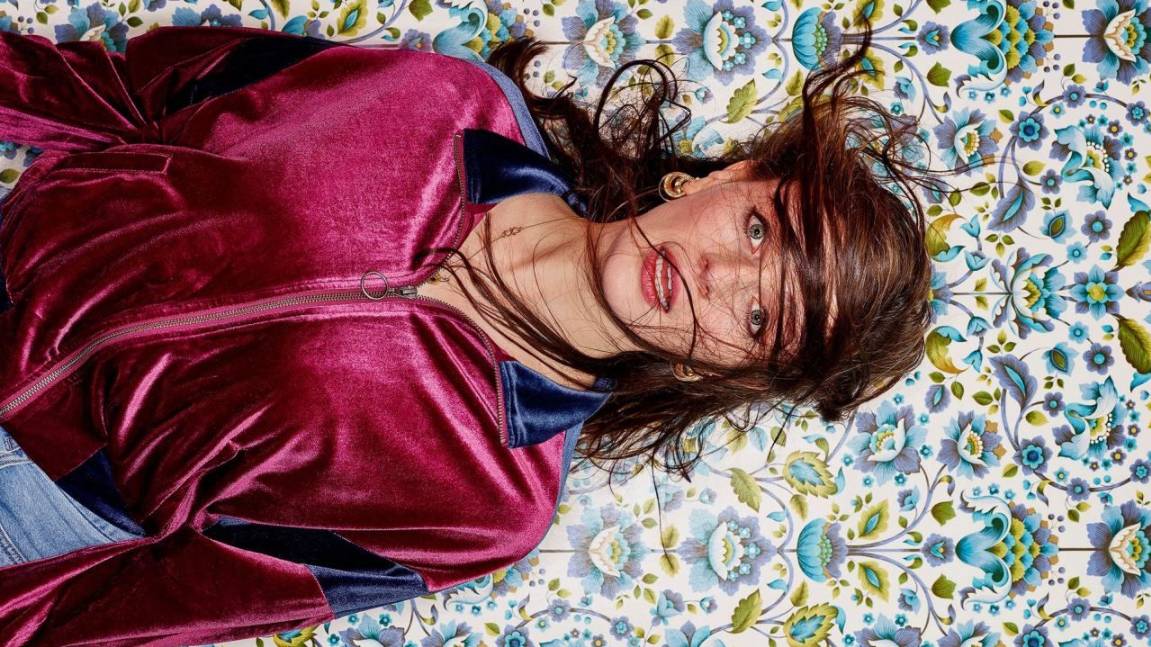 Сериал Вверх дном – 1 сезон 4 серия / This Way Up