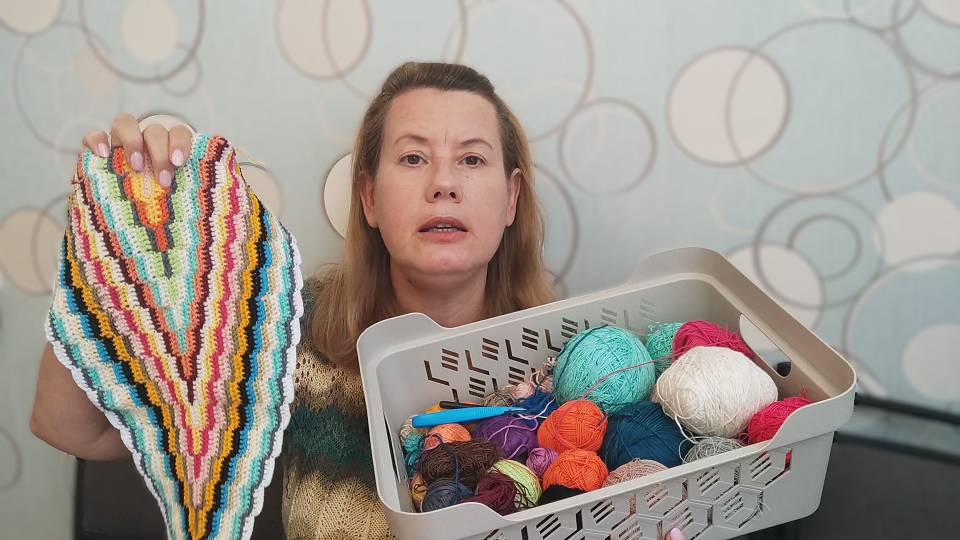 Вязальный эпизод. Возвращаюсь на канал. Что связала, какие планы.