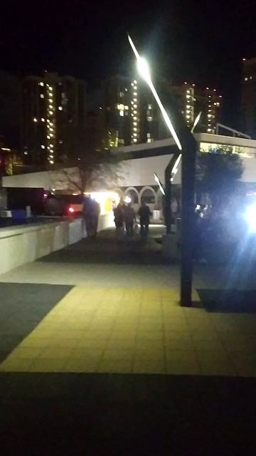 И помчался...